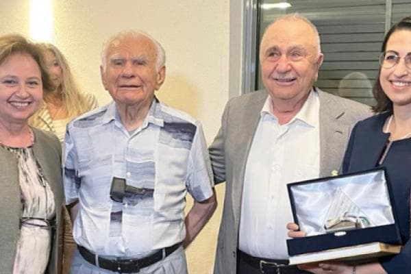 Dr. Pelin Kuzucu was granted Prof. Dr. M. Gazi Yaşargil Young Neurosurgeon Encouragement Award!