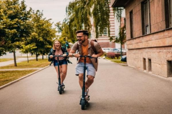 Protective Equipment Required When Using Electric Scooters