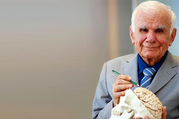 Prof. Dr. Gazi Yaşargil Celebrated His 95th Birthday with 10 Thousand Surgeons